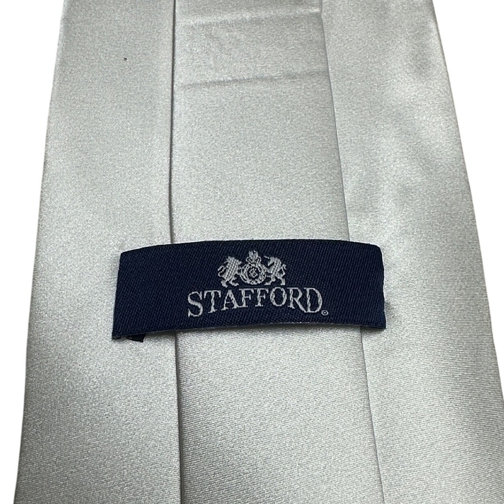 Stafford Silk Necktie and Pocket Square Set Mens Silver White Solid Satin 63" - Picture 5 of 7